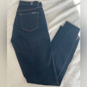 7 For All Mankind “The Ankle Skinny” Jeans
Size 25 | Mid Rise